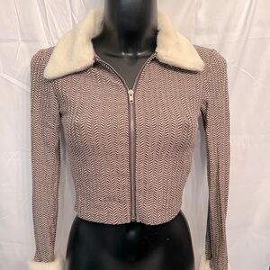 Emory Park Women’s NWT Brown Herringbone Fur Trimmed Sweater. Size S D266